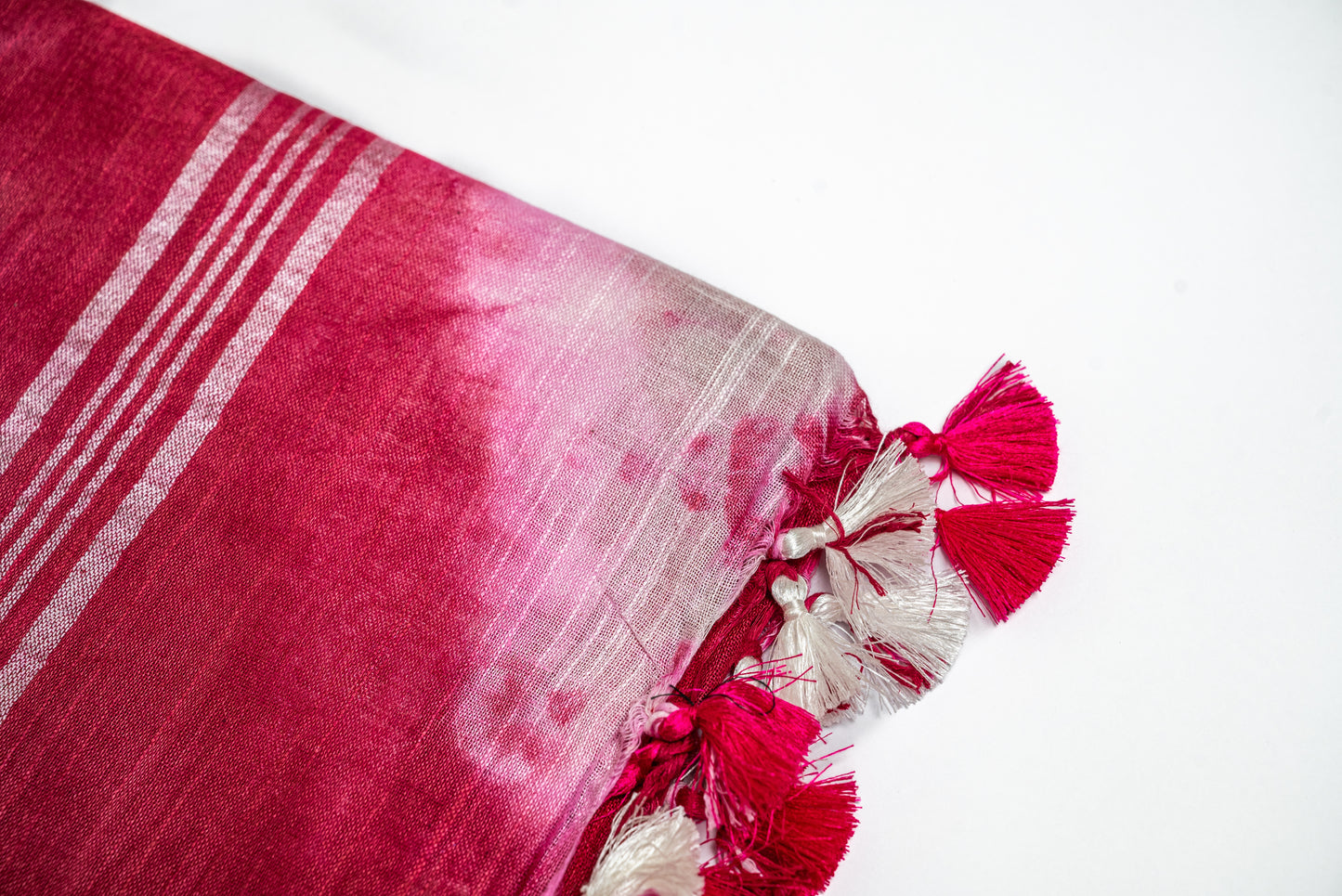 Blush Harmony - Charming Pink and White Linen Saree