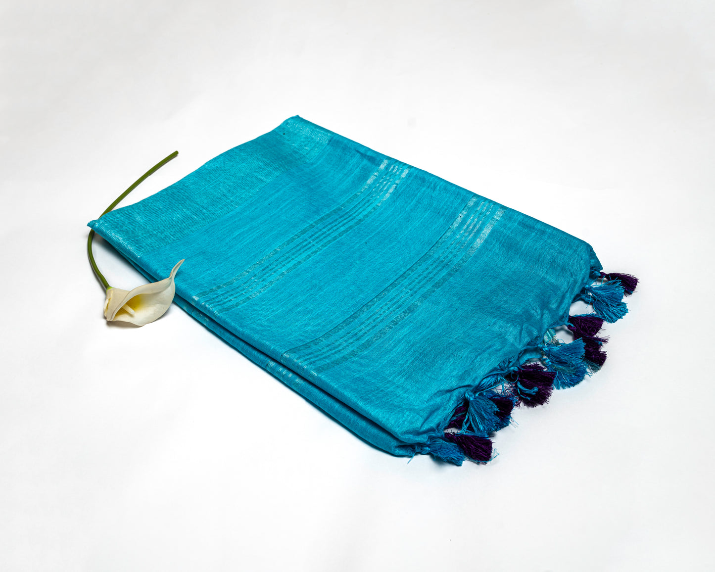 Teal Tranquil- Elegant Teal Blue Linen Saree